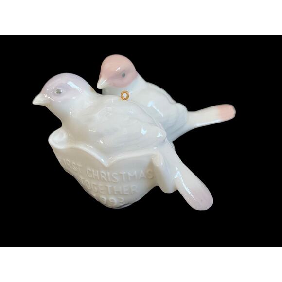 Lladro Ornament Figurine Love Birds “First Christmas Together 1993”Signed No Box - Picture 7 of 8